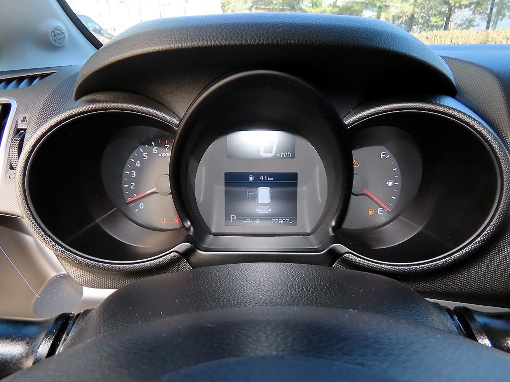 KIA Ray - Vista 9