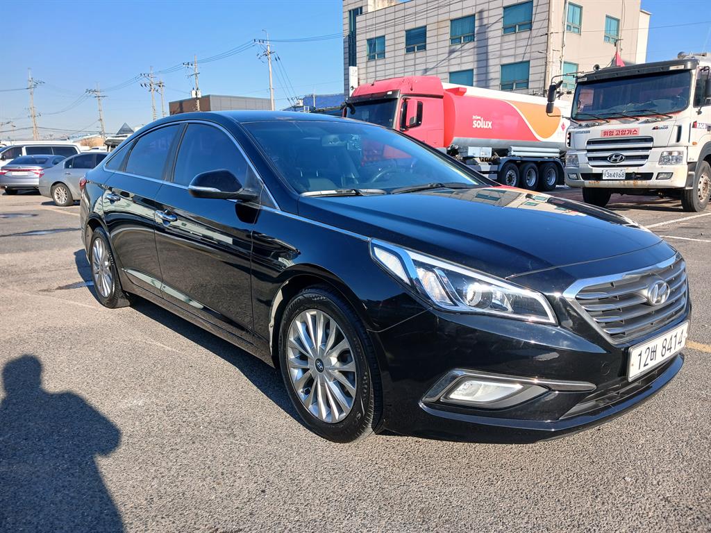 HYUNDAI Sonata - Vista 5