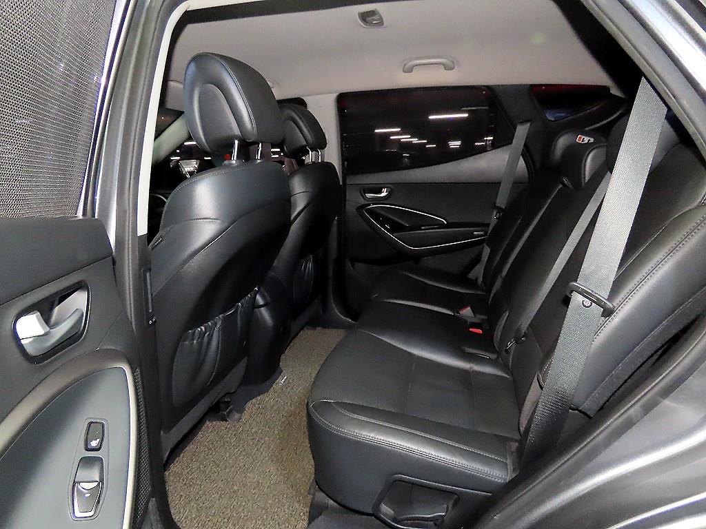 HYUNDAI Santa Fe - Vista 7