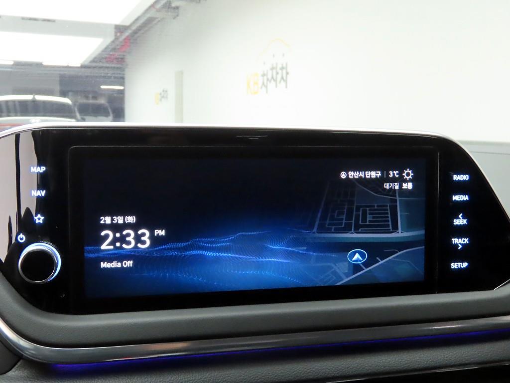 HYUNDAI Sonata - Vista 9