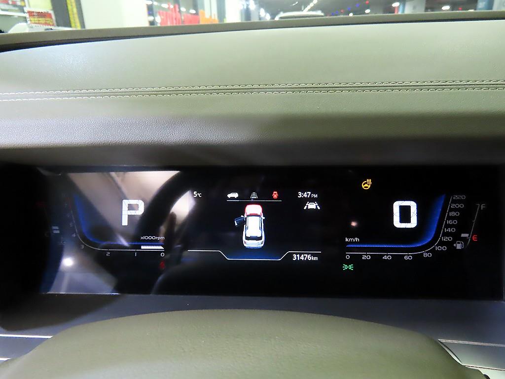 Ssangyong Torres - Vista 9