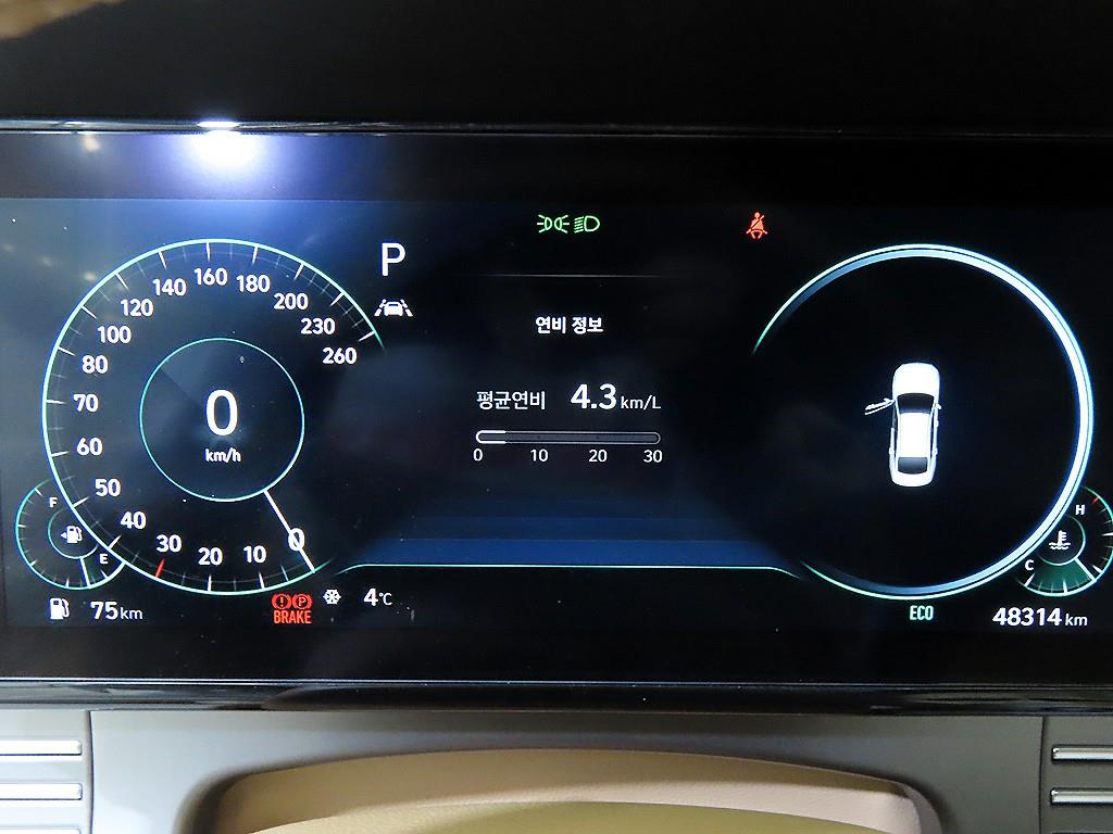 HYUNDAI Grandeur - Vista 9