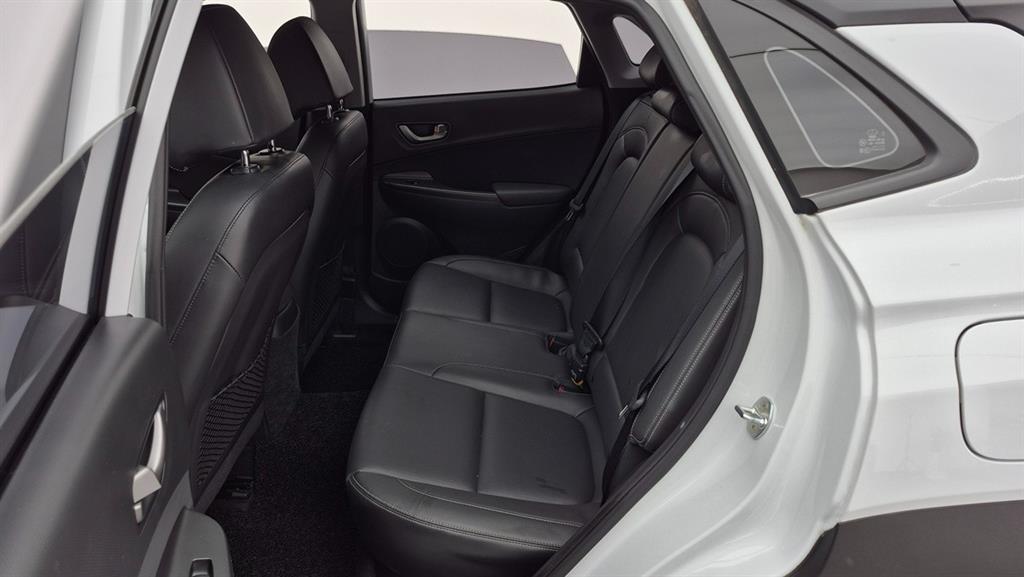 HYUNDAI Kona - Vista 6