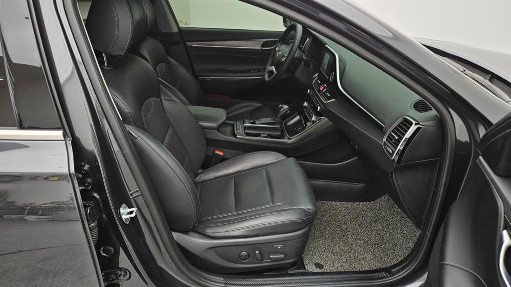 HYUNDAI Grandeur - Vista 8