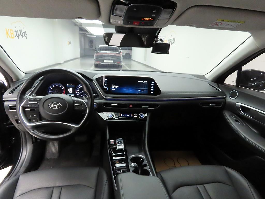 HYUNDAI Sonata - Vista 7