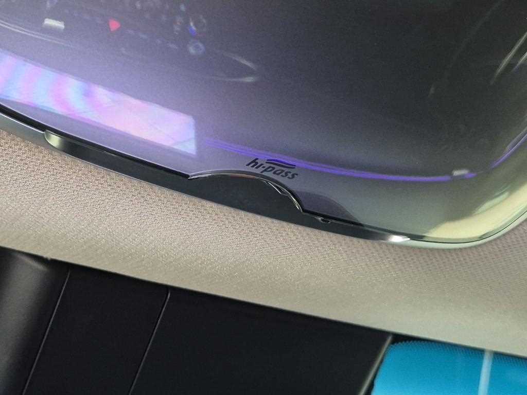 Genesis GV70 2025 Plateado - Importación desde Corea - HF Imports Iquique - Foto 17