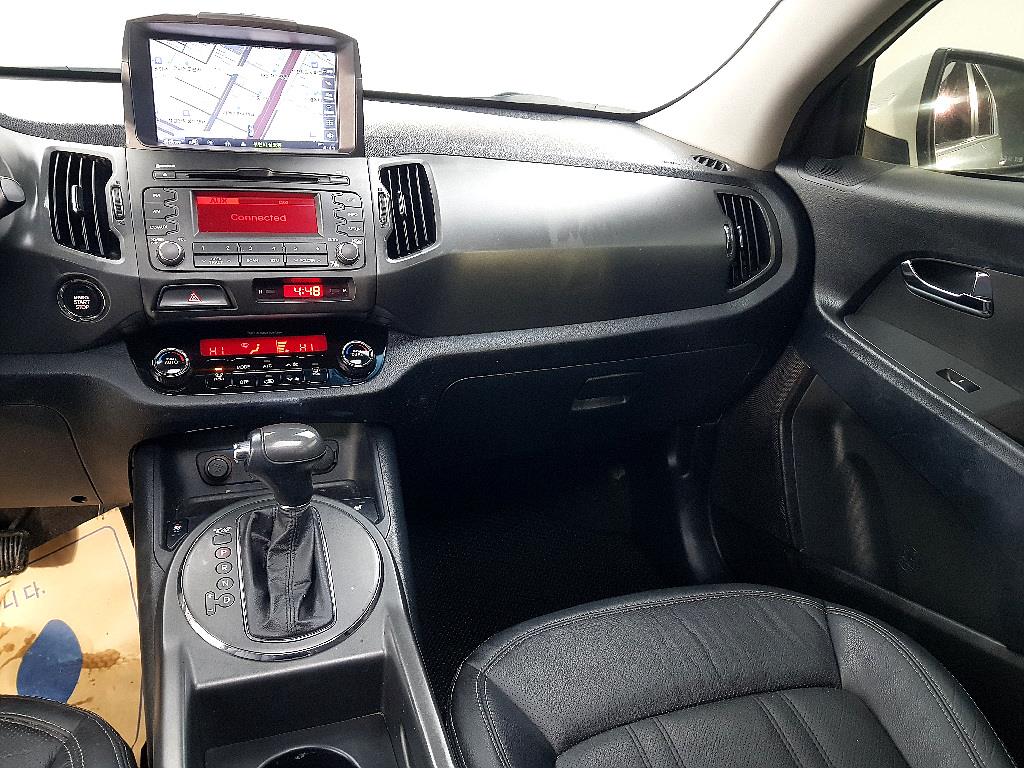 KIA Sportage - Vista 10