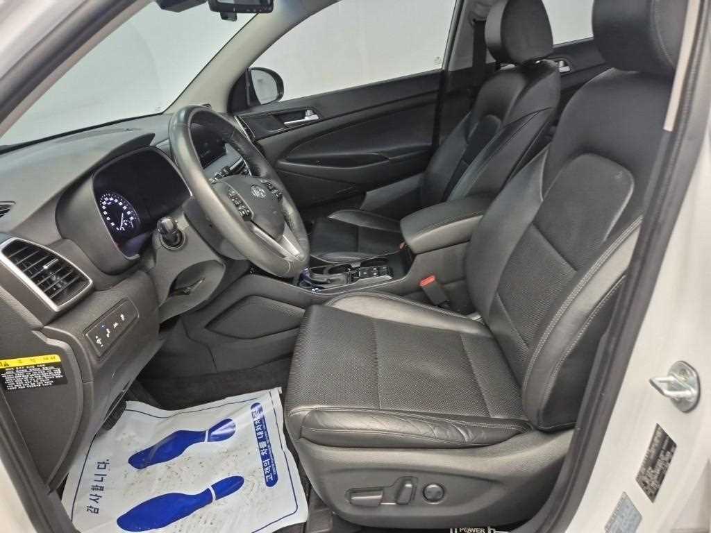 HYUNDAI Tucson - Vista 11