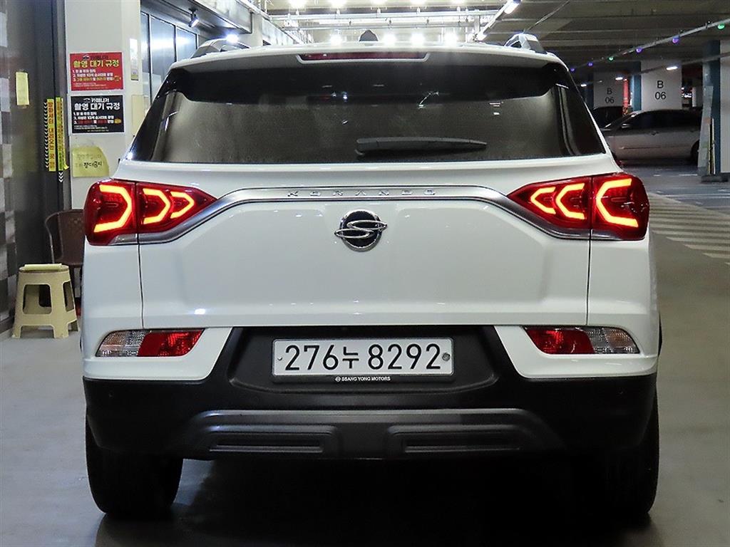 Ssangyong Korando - Vista 5