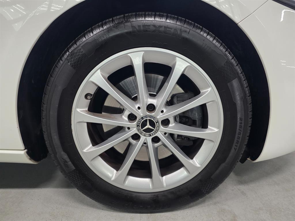 Mercedes Benz A Class 2020 Blanco - Importación desde Corea - HF Imports Iquique - Foto 16