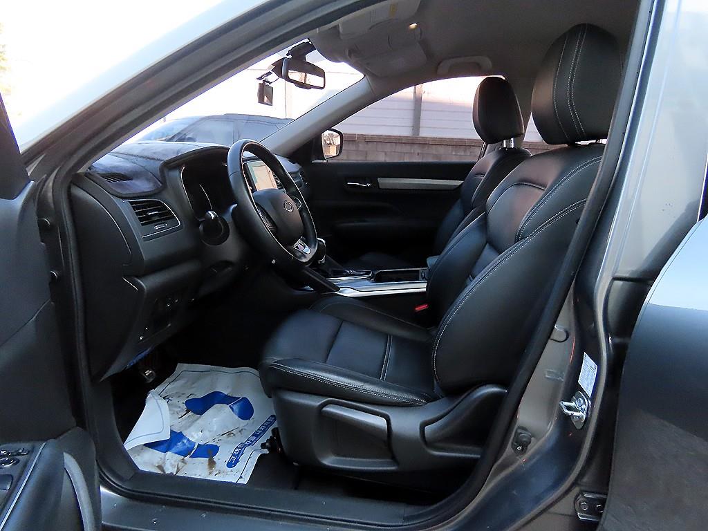 SAMSUNG QM6 - Vista 5