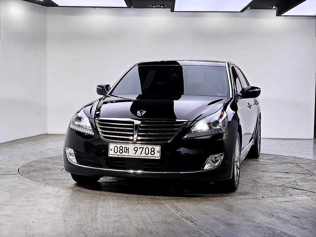 HYUNDAI Equus - Vista 2