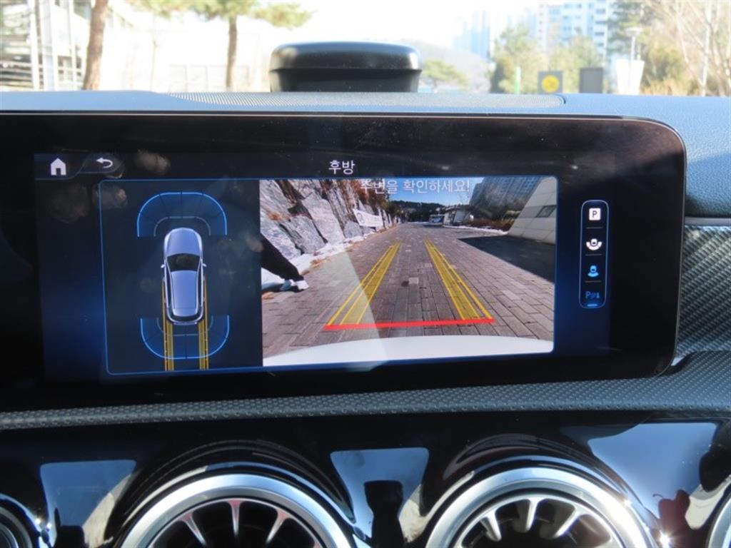 Mercedes Benz A Class 2025 Blanco - Importación desde Corea - HF Imports Iquique - Foto 10