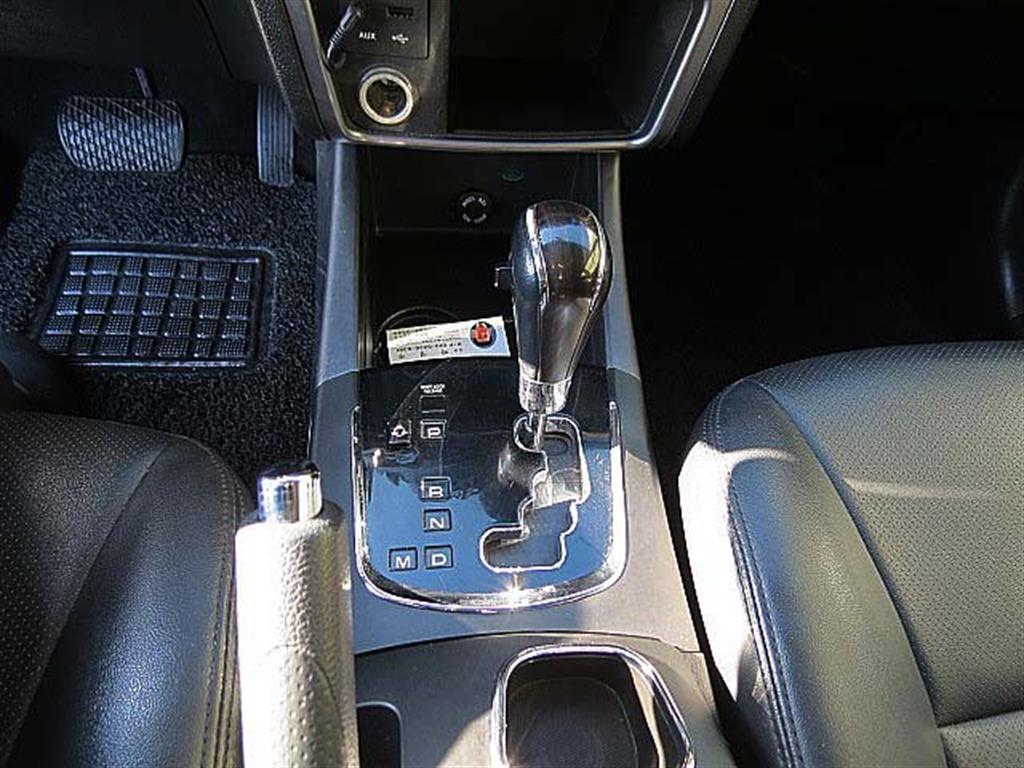 Ssangyong Korando 2015 Azul - Importación desde Corea - HF Imports Iquique - Foto 12