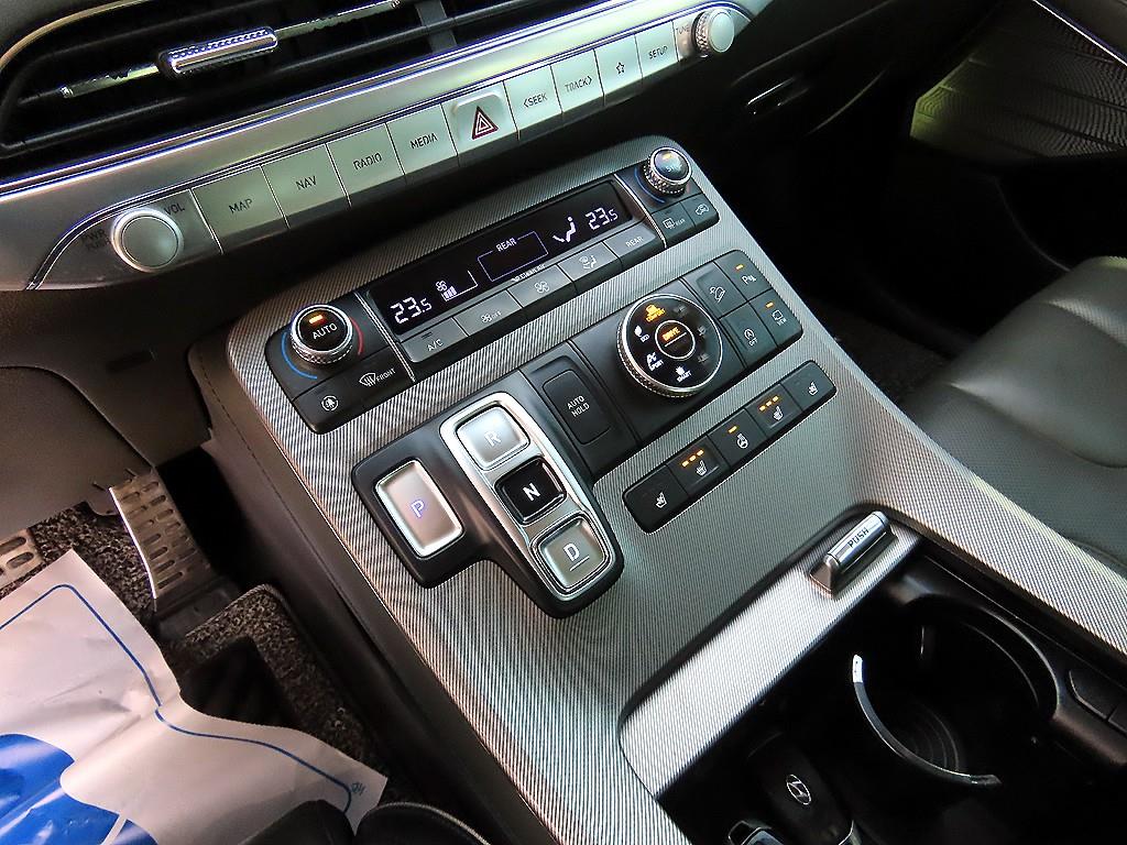 HYUNDAI Palisade - Vista 11