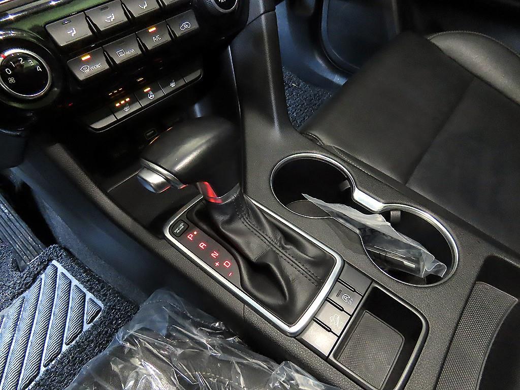 KIA Sportage - Vista 12