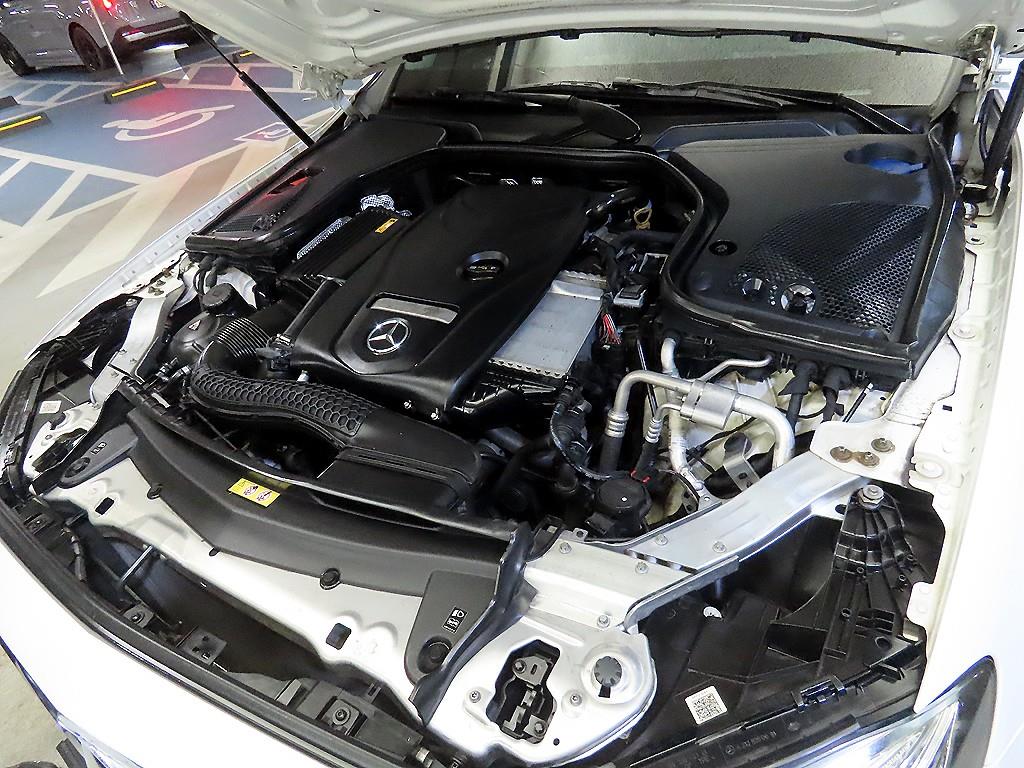 Mercedes Benz E class 2019 Blanco - Importación desde Corea - HF Imports Iquique - Foto 19