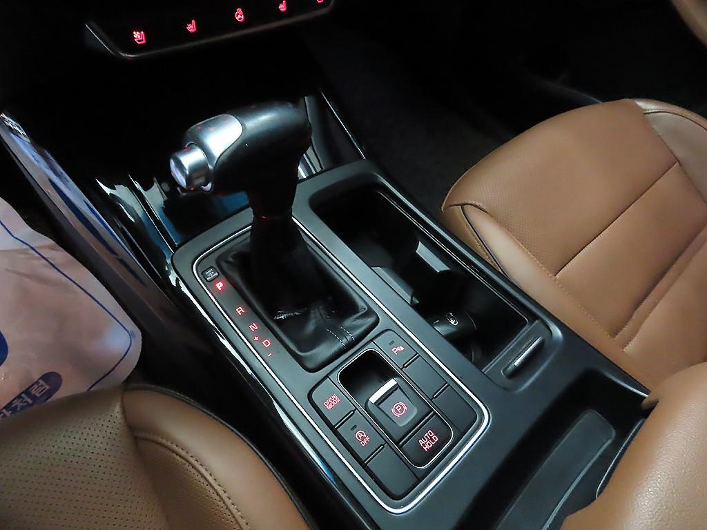 KIA Sorento - Vista 12