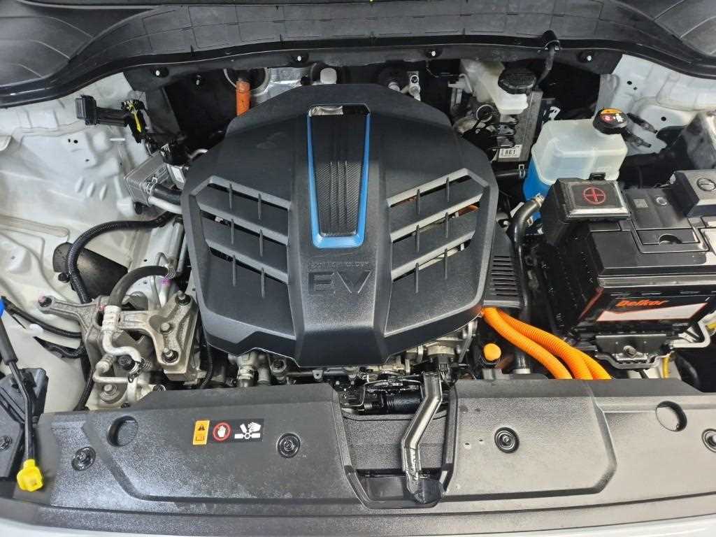 HYUNDAI Kona - Vista 5