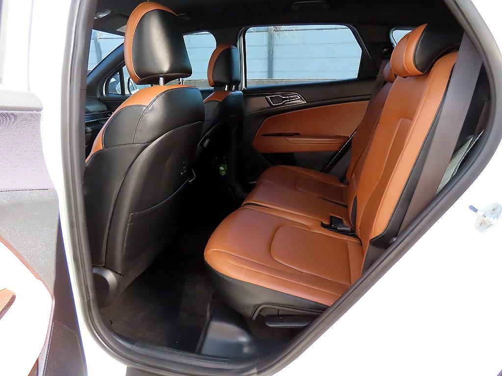 KIA Sportage - Vista 6