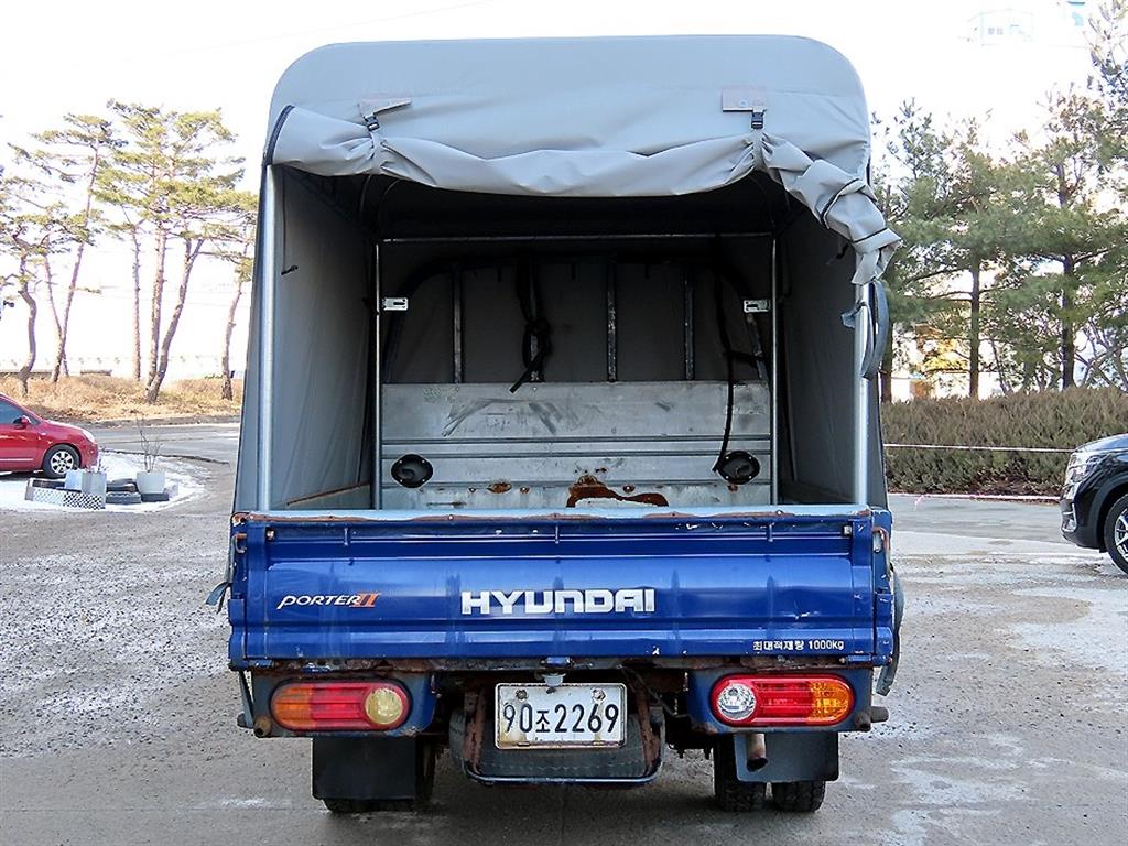Small Truck Cargo (small) - Vista 4