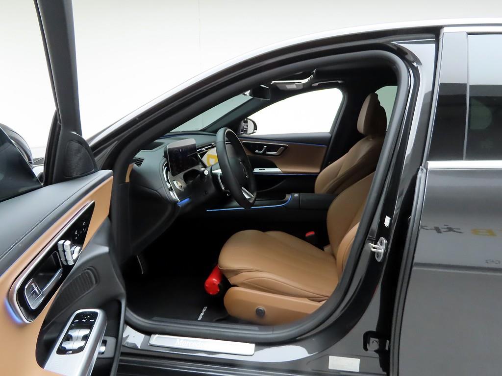 Mercedes Benz E class - Vista 12