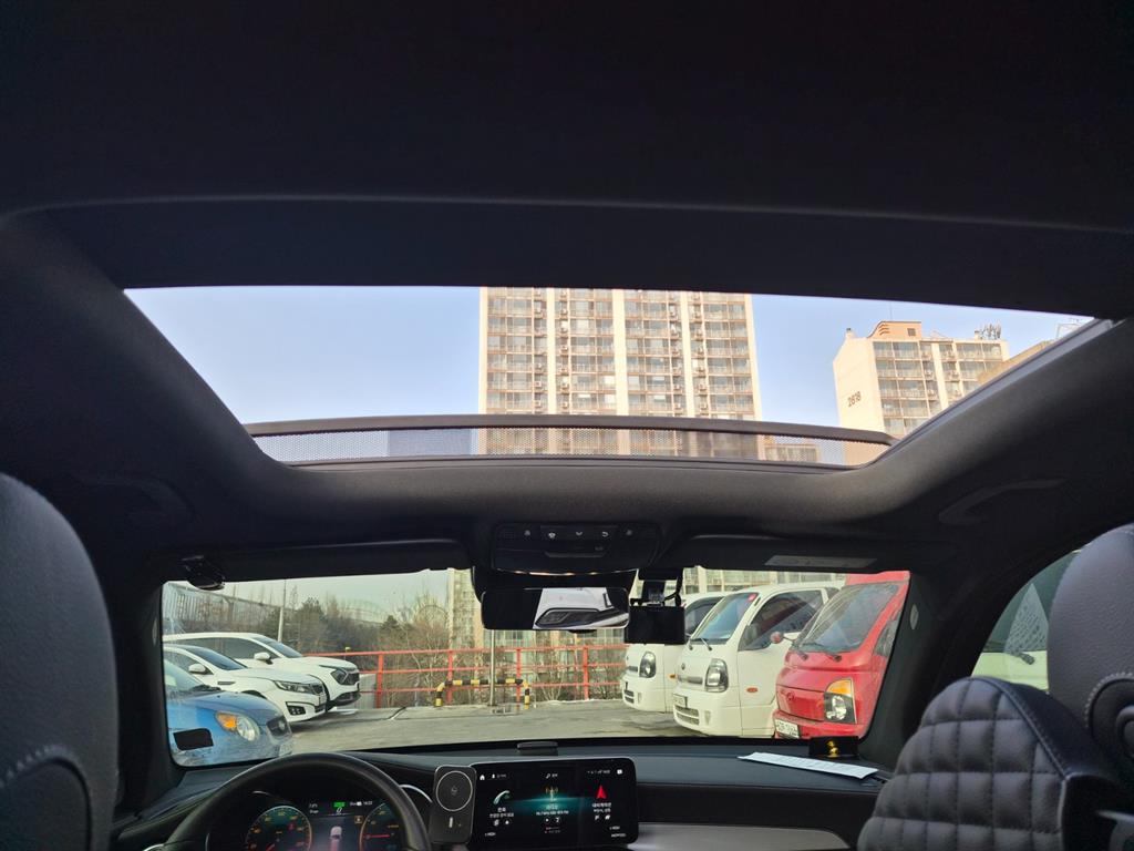 Mercedes Benz GLC Class 2021 Gris - Importación desde Corea - HF Imports Iquique - Foto 20