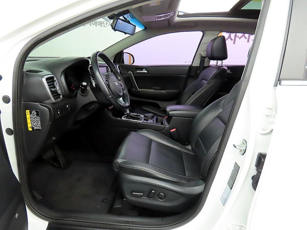 KIA Sportage - Vista 5