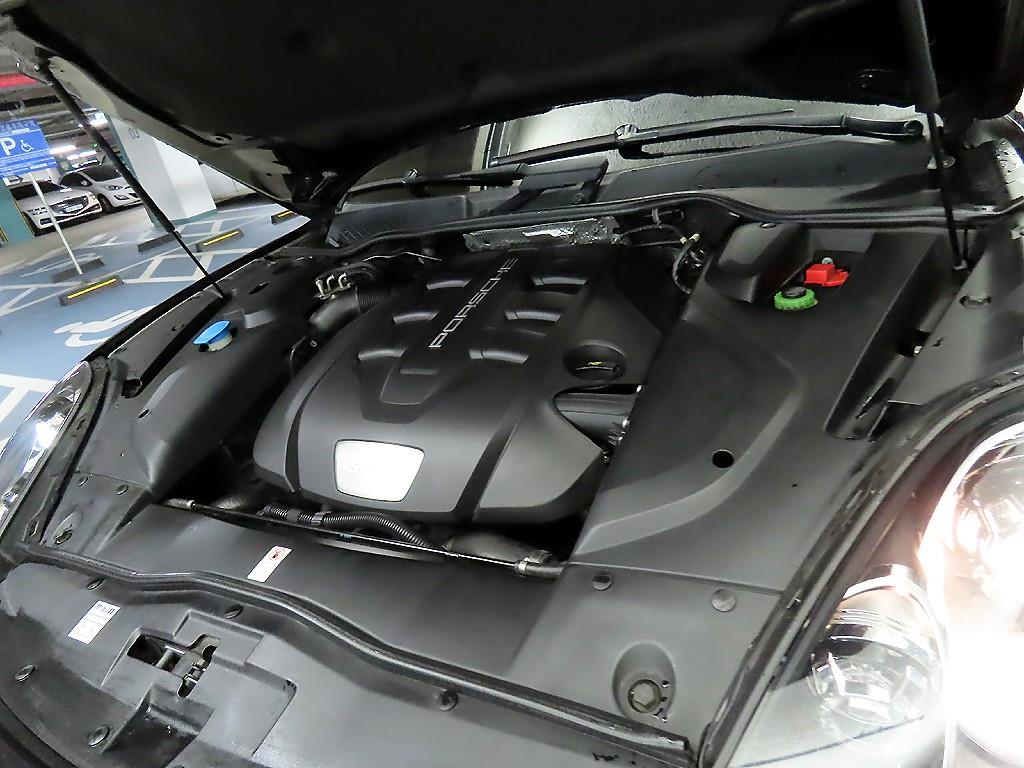 Porsche Cayenne 2017 Negro - Importación desde Corea - HF Imports Iquique - Foto 18