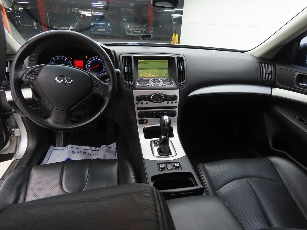 Infiniti G - Vista 7