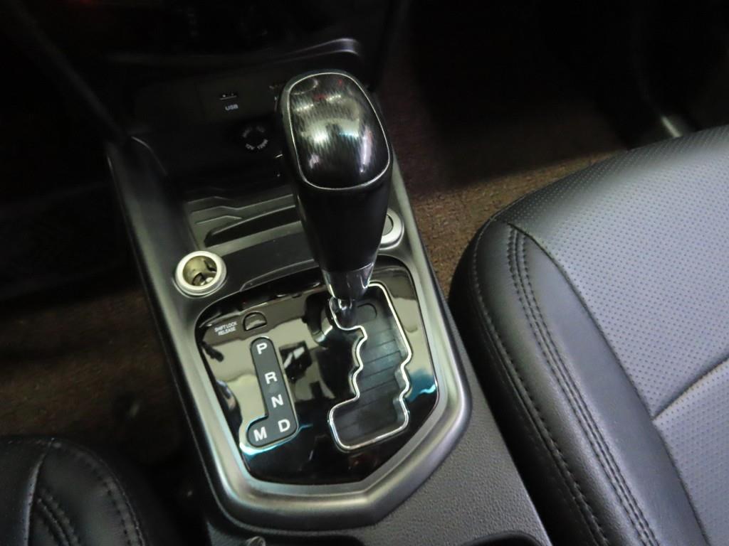 Ssangyong Tivoli 2017 - Importación desde Corea - HF Imports Iquique - Foto 13