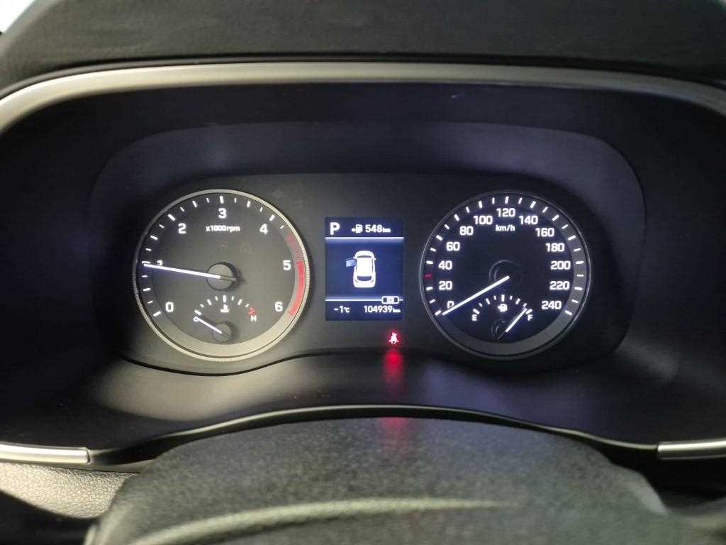 HYUNDAI Tucson - Vista 6