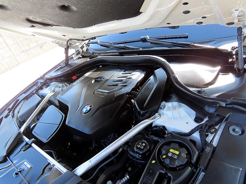 BMW 5 Series 2023 Blanco - Importación desde Corea - HF Imports Iquique - Foto 19