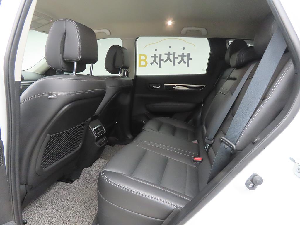 SAMSUNG QM6 - Vista 6