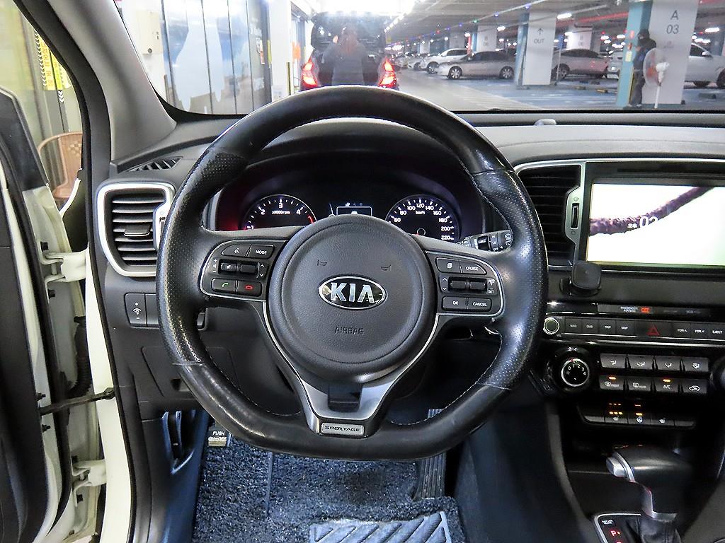 KIA Sportage - Vista 8