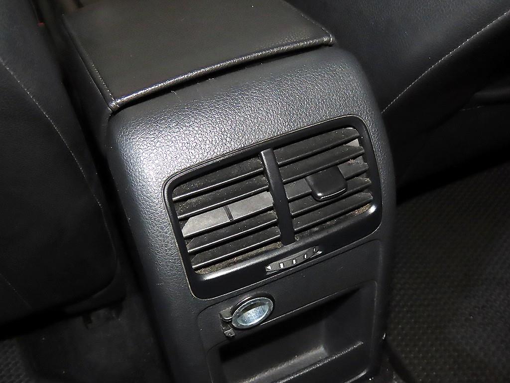 Volkswagen Jetta 2014 Blanco - Importación desde Corea - HF Imports Iquique - Foto 13