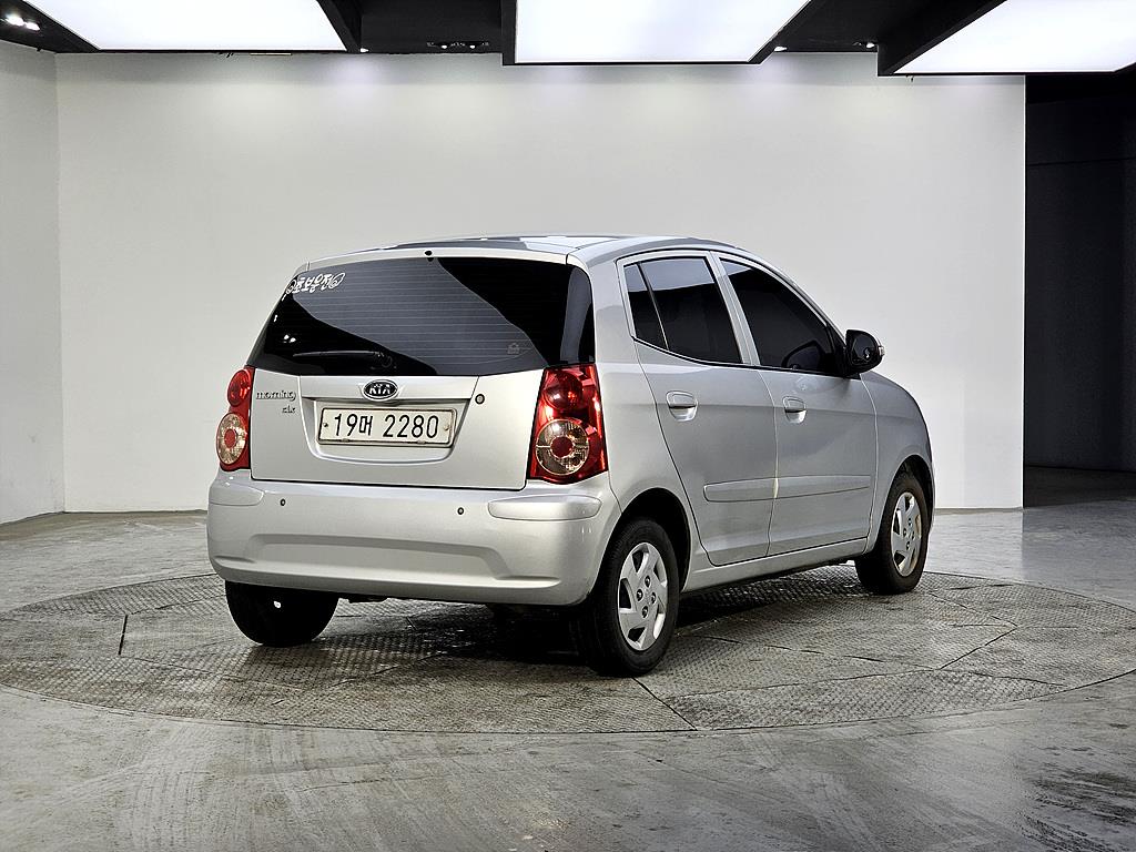 KIA Morning - Vista 4