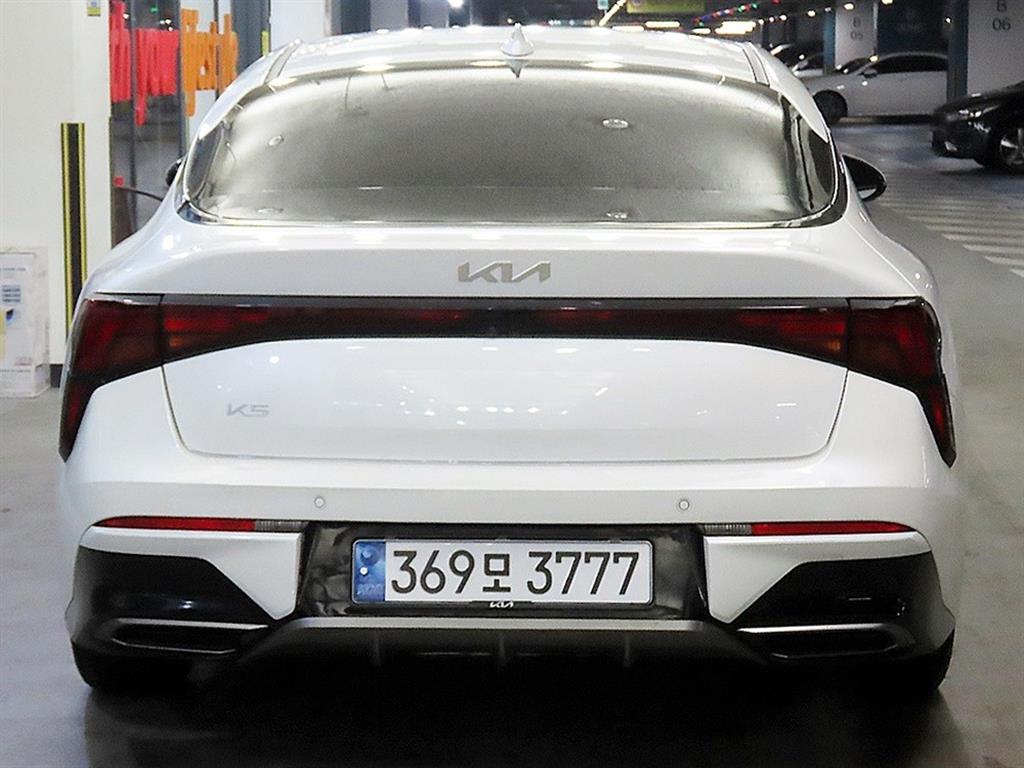KIA K5 - Vista 5