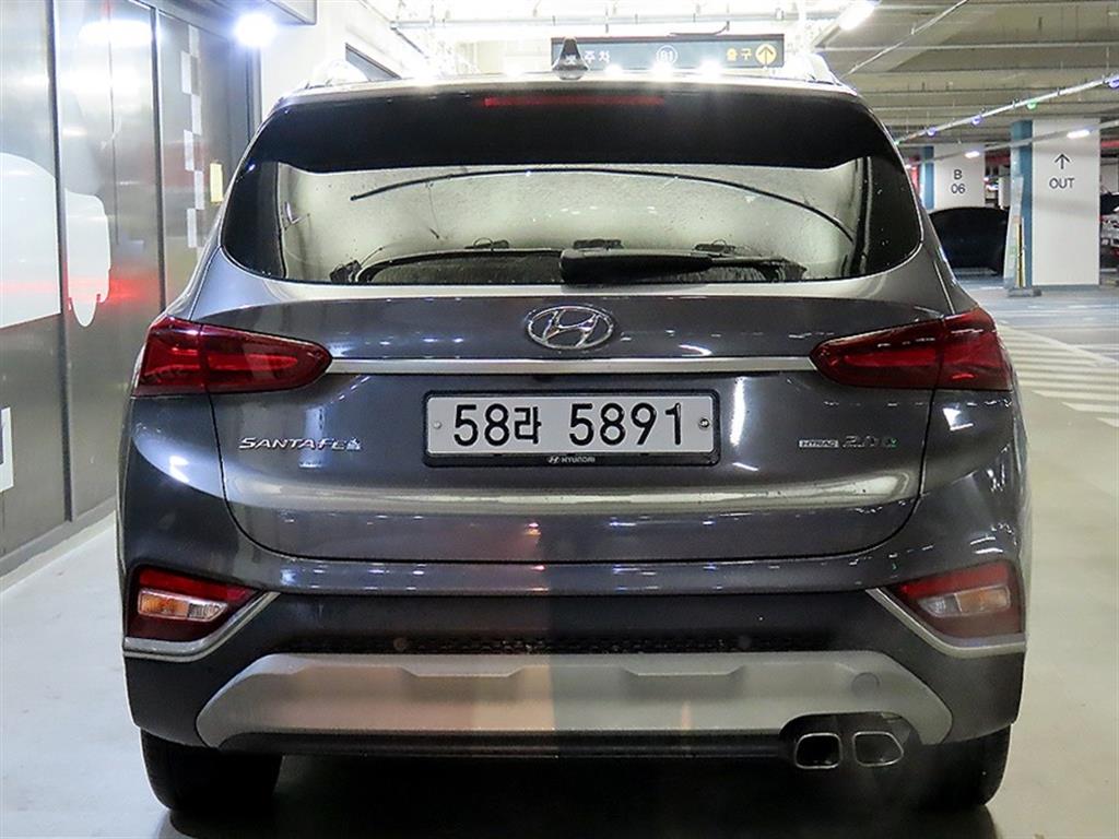 HYUNDAI Santa Fe - Vista 5