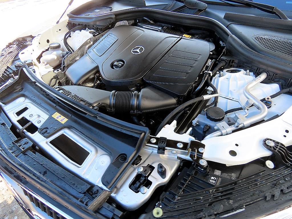 Mercedes Benz GLC Class 2025 Blanco - Importación desde Corea - HF Imports Iquique - Foto 19