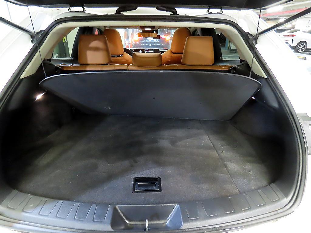 Lexus UX 2019 Blanco - Importación desde Corea - HF Imports Iquique - Foto 18