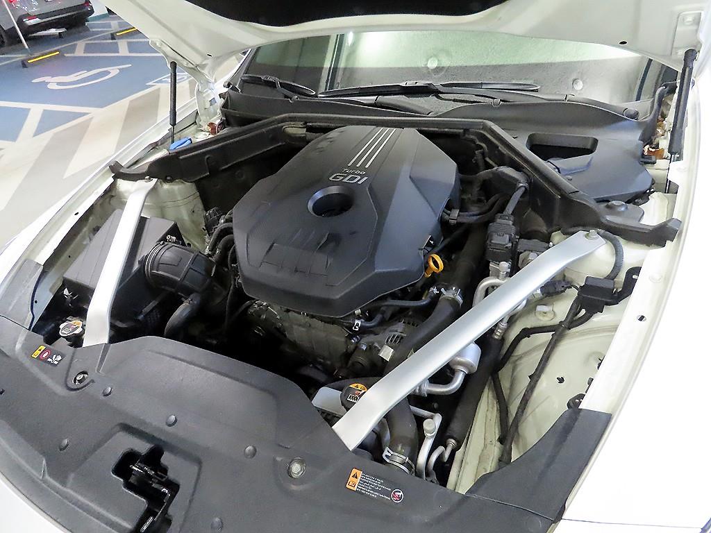 KIA Stinger 2018 Blanco - Importación desde Corea - HF Imports Iquique - Foto 19