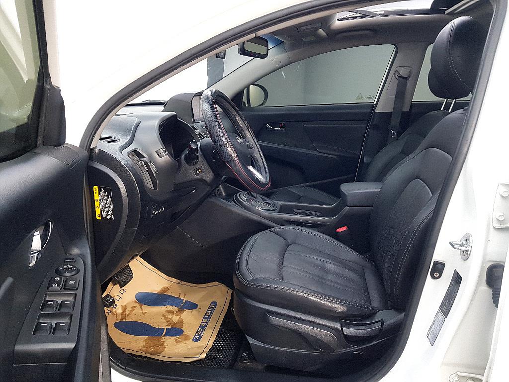 KIA Sportage - Vista 8