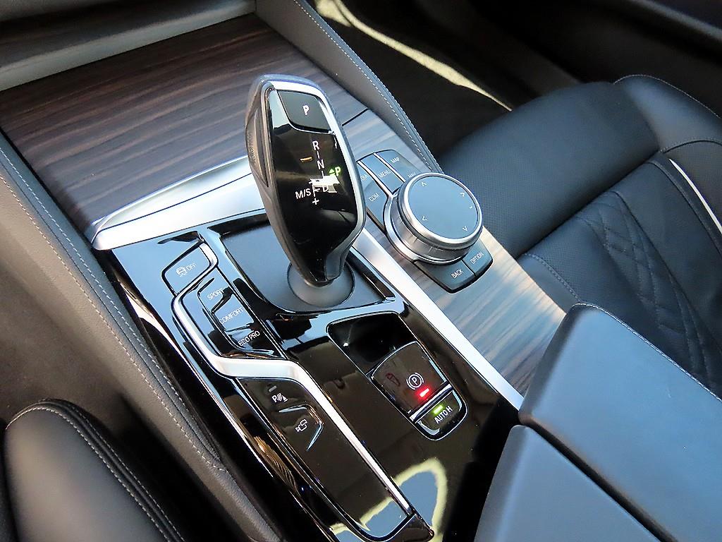 BMW 5 Series - Vista 11