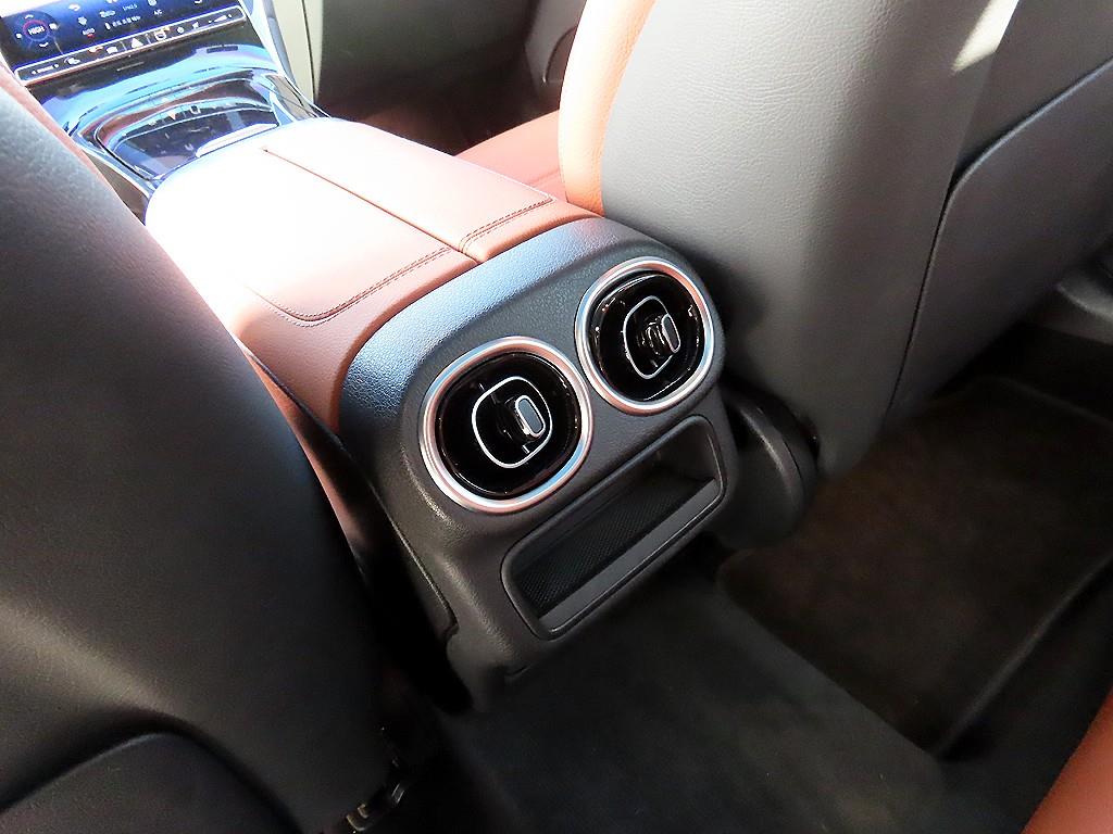 Mercedes Benz GLC Class 2025 Blanco - Importación desde Corea - HF Imports Iquique - Foto 14