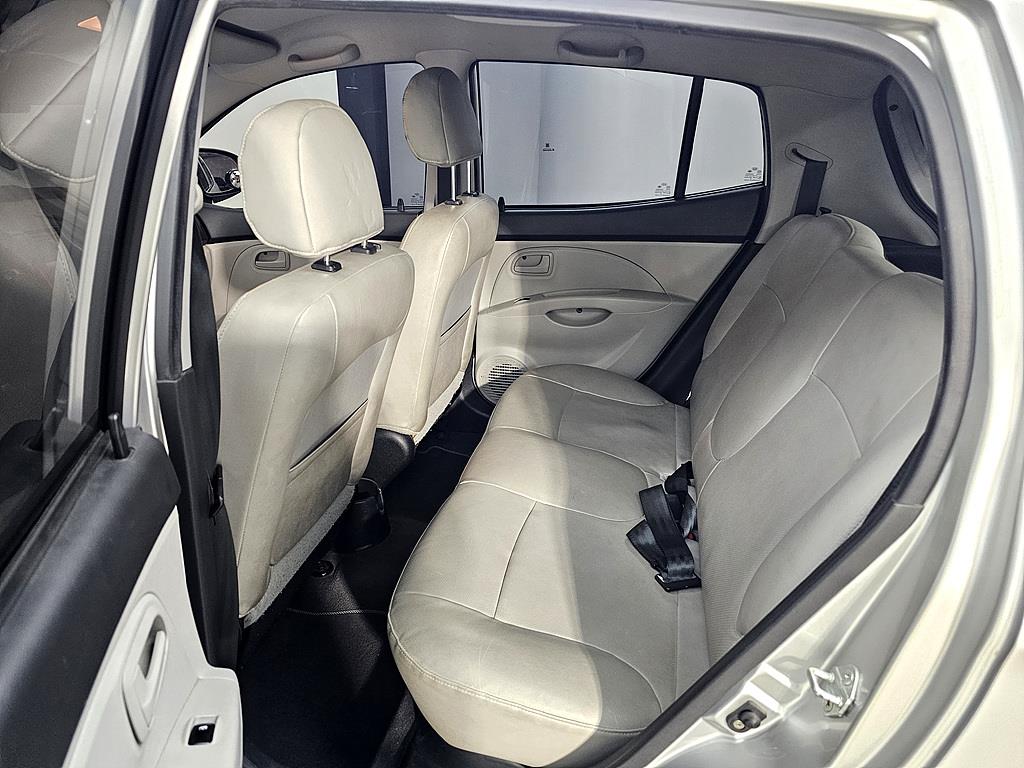 KIA Morning - Vista 8