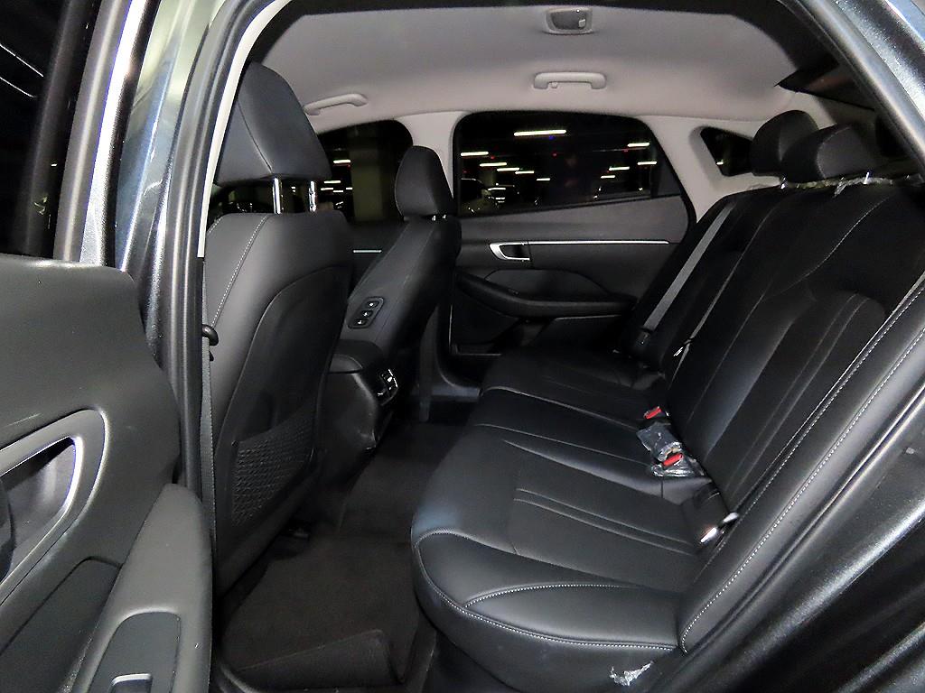 HYUNDAI Sonata - Vista 7