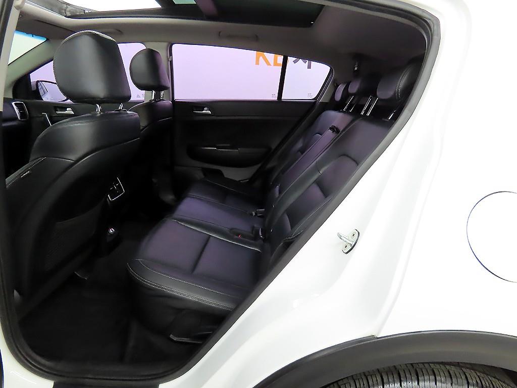 KIA Sportage - Vista 6