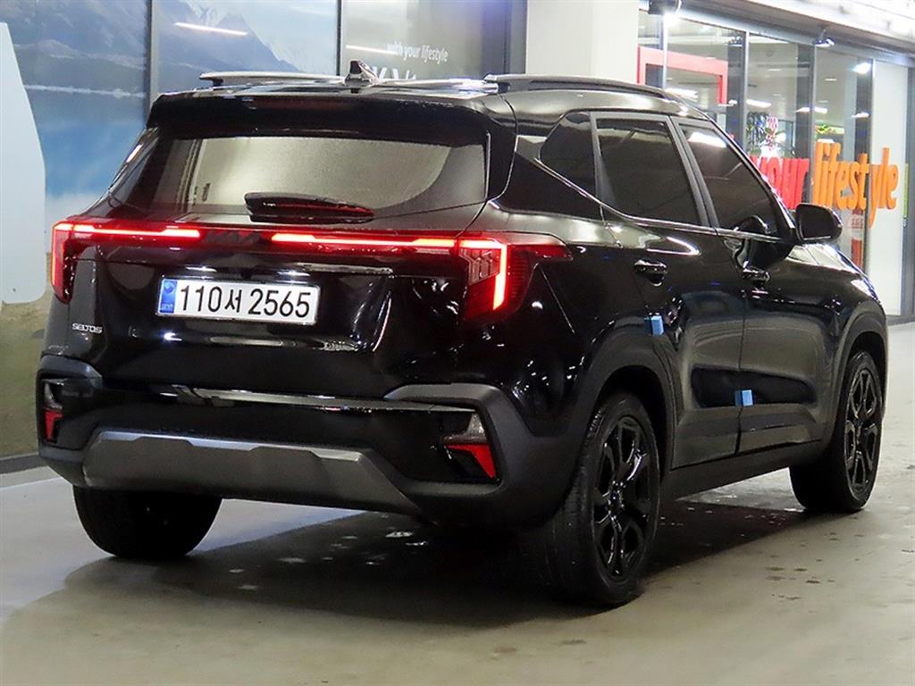 KIA Seltos - Vista 4
