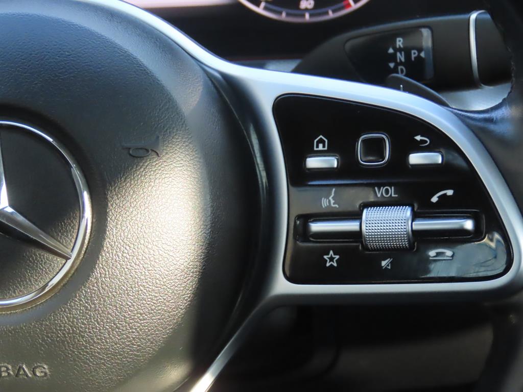 Mercedes Benz E class 2019 Blanco - Importación desde Corea - HF Imports Iquique - Foto 13